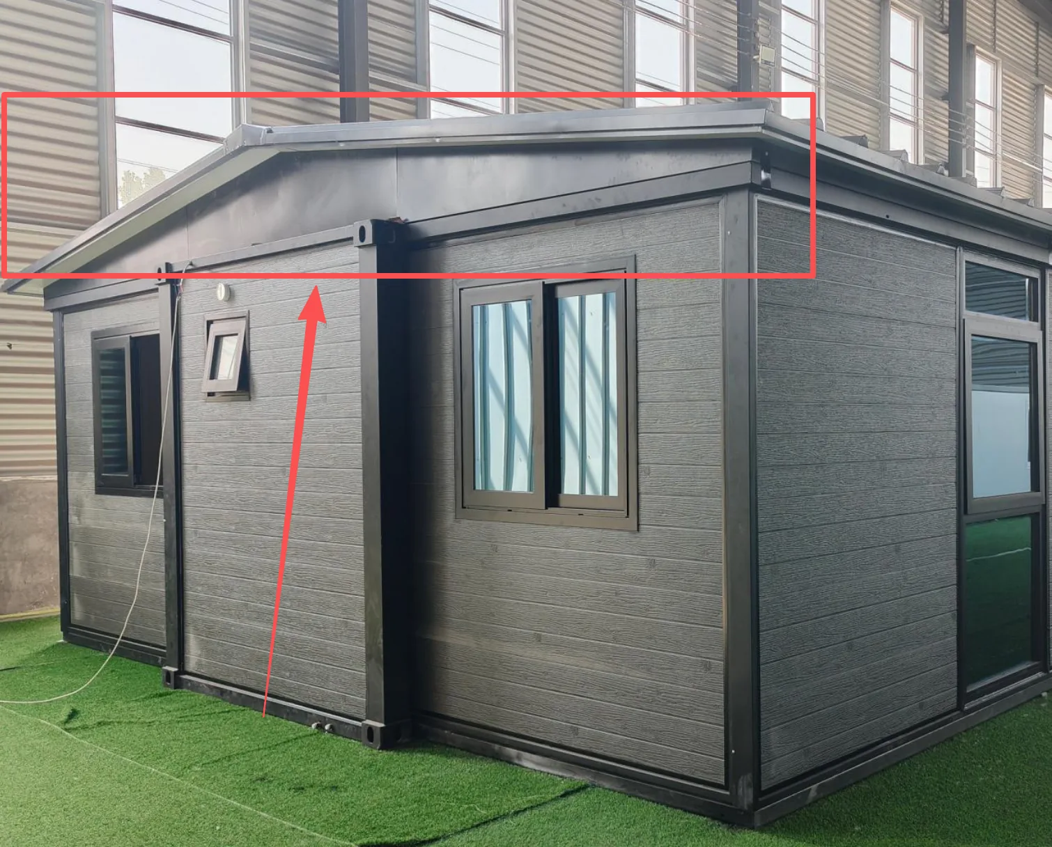 Dodatkowa konstrukcja dachu w wariancie całorocznym
